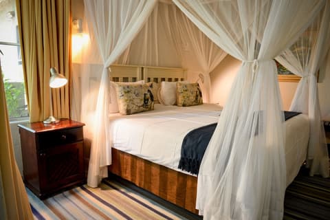 Khaya Ndlovu Safari Manor, Room