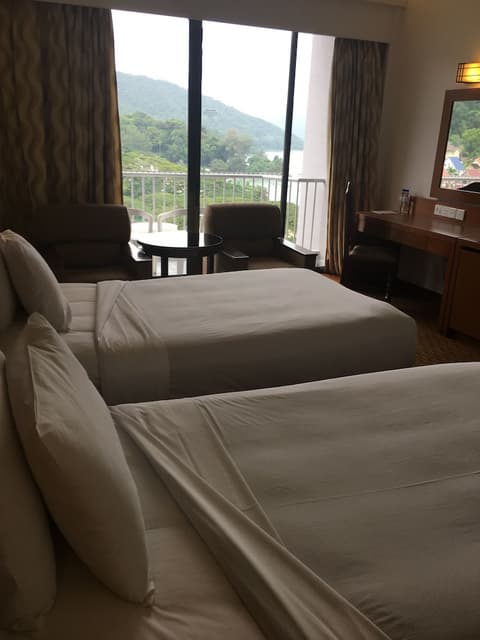 Bayview Beach Resort, Room