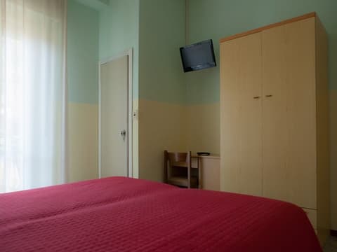 Hotel Ausonia, Room