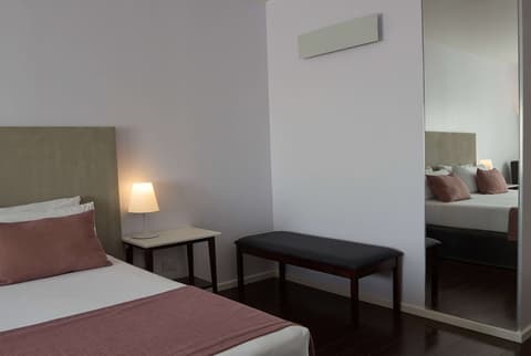 Dazzler by Wyndham Buenos Aires Recoleta, Room