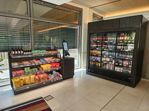 Pestana Berlin Tiergarten, Food and drink