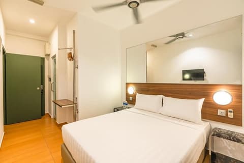 Tune Hotel - Danga Bay, Johor, Room