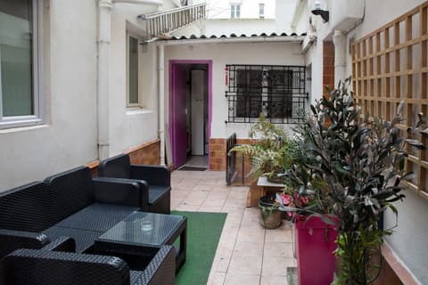 Hôtel de l'Europe, Terrace/patio