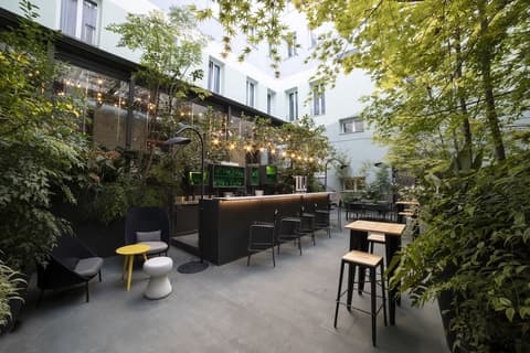 Petit Palace Santa Bárbara, Snack bar