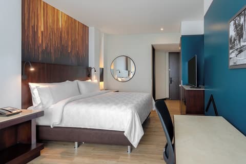 Holiday Inn Bogota Airport by IHG, Room