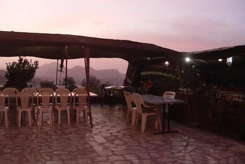 Valentine Inn, Terrace/patio