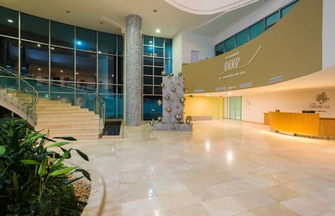 Hotel Las Americas Torre del Mar, Lobby