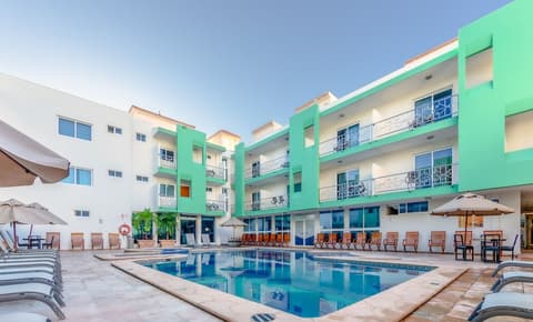 Quality Inn Mazatlan, Pool