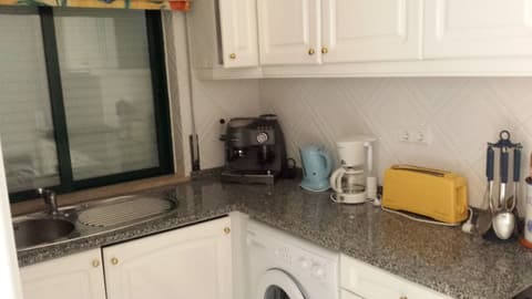 Clube Meia Praia, Private kitchen