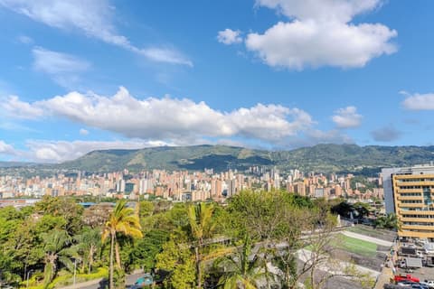 Hotel Alcaravan Medellín, View from property