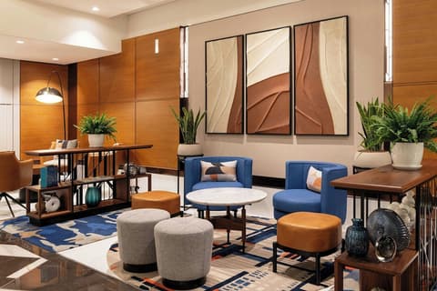 Sheraton The Walk, Dubai, Lobby