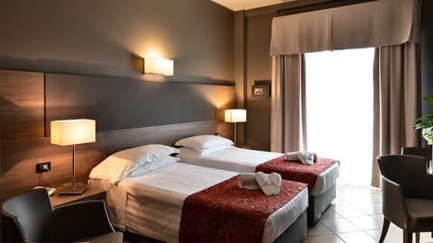 Hotel Sunflower, Room