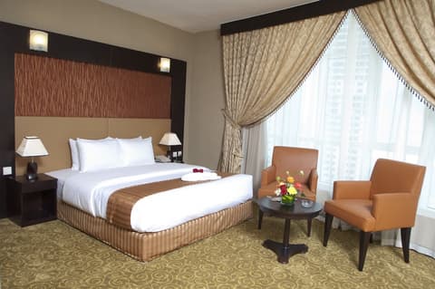 Aryana Hotel, Room