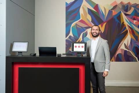 The Lodge Red Hook, Interior entrance