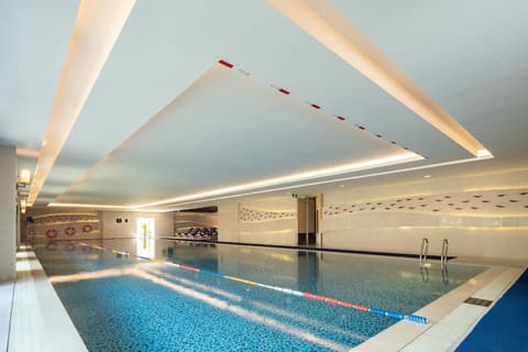 Hilton Xian, Indoor pool