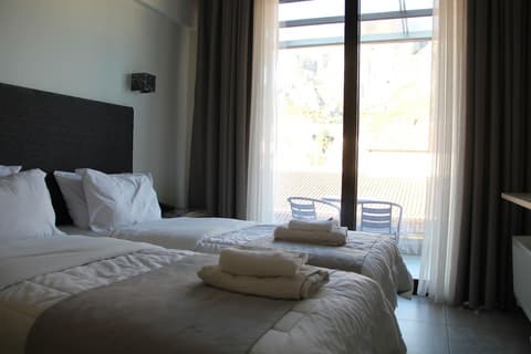 Alexiou Hotel, Room