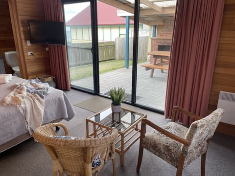 Hanlon Guest House, Room