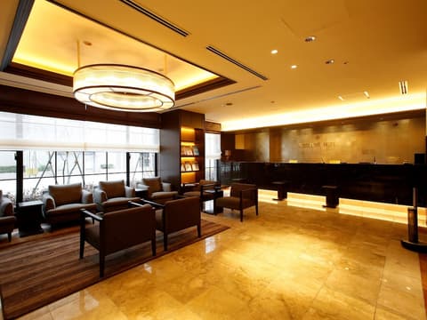 President Hotel Hakata, Lobby
