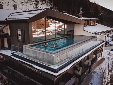 Hotel Continental Dolomites, Rooftop pool