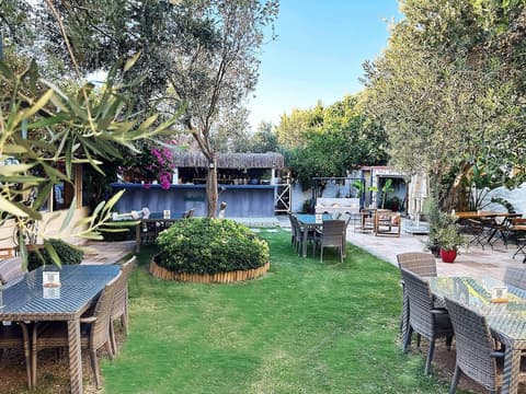 Vintage Alaçatı, Bar (on property)