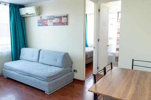 Departamentos Amoblados Torre Tagle, Room