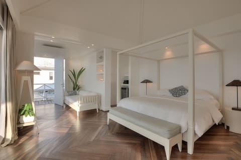 Diamonds Thudufushi Maldives Resort & Spa, Room