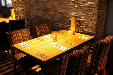 Mondo Hotel, Restaurant