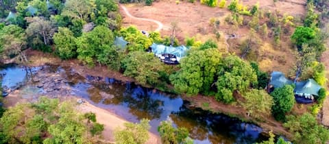 Banjaar Tola, Kanha National Park, Property grounds