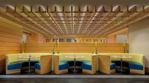 VOGO Abu Dhabi Golf Resort & Spa, Restaurant