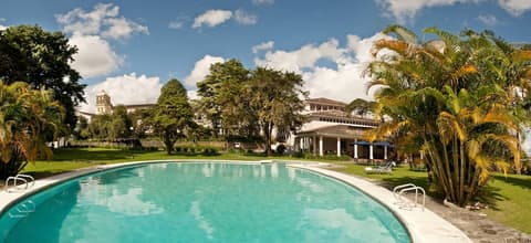 Hotel Dann Monasterio Popayán, Outdoor pool