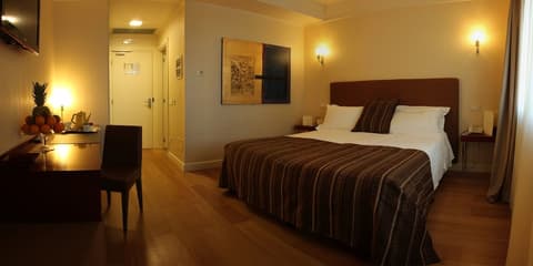 Palazzo Giordano Bruno, Room