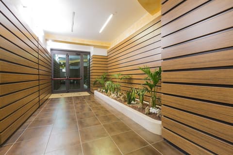 Hotel La Piana, Interior entrance