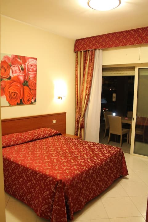 Hotel Vitti, Room