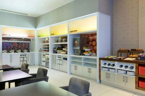 Hampton by Hilton London Croydon, Restaurant