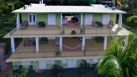 Sea Gate Hotel, Exterior detail