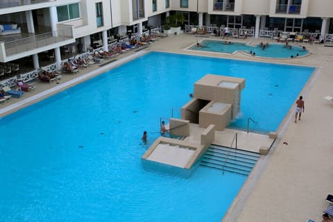 Hotel Terme Marine Leopoldo II, Outdoor pool