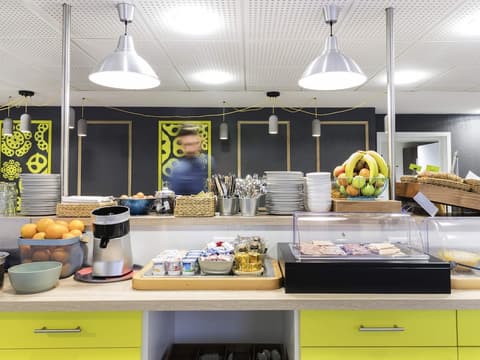 Aparthotel Adagio Access Strasbourg Petite France, Breakfast area