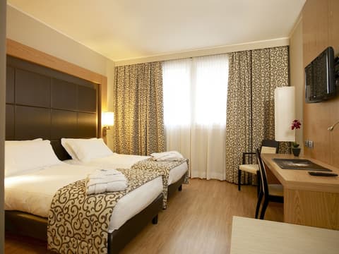 Virginia Palace Hotel, Room