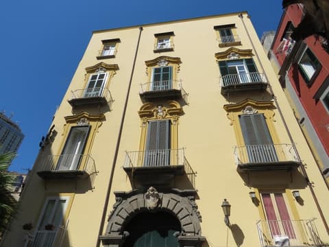 Olimpo degli Dei, Exterior