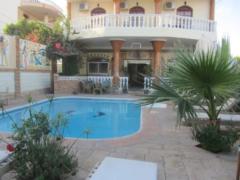 El Mesala Hotel, Pool