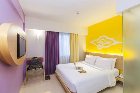 Kuta Beach Hotel, Room