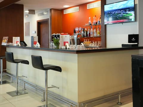 ibis Tunis, Miscellaneous