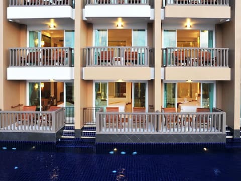 Princess Seaview Resort & Spa, Terrace/patio