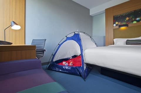 Aloft Bogota Airport Hotel, 