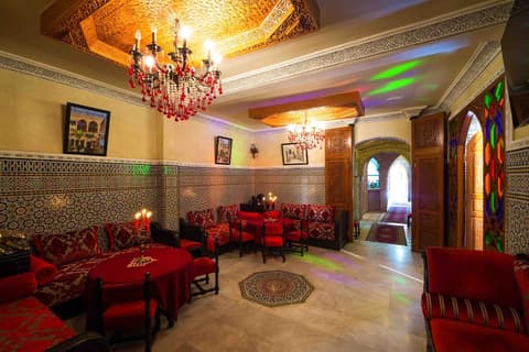 Riad Mabrouk, Reception