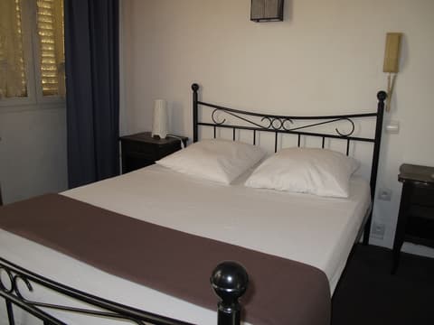 Nouvel Hôtel, Room