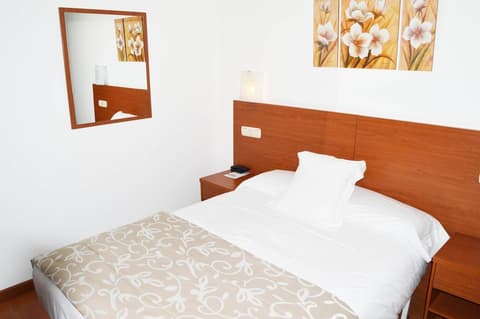 Hostal Residencia Fornos, Room