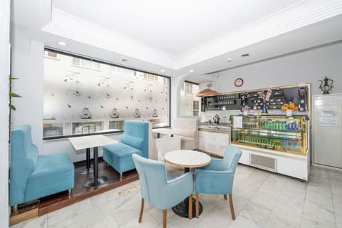 Tugra Hotel, Lobby lounge