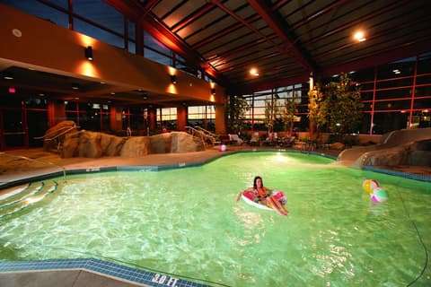 River Rock Casino Resort, Indoor pool