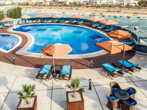 Novotel Abu Dhabi Gate, Miscellaneous